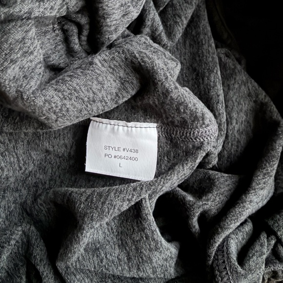 Vuori Heathered Black Ponto Performance Jogger Pants - Picture 8 of 8